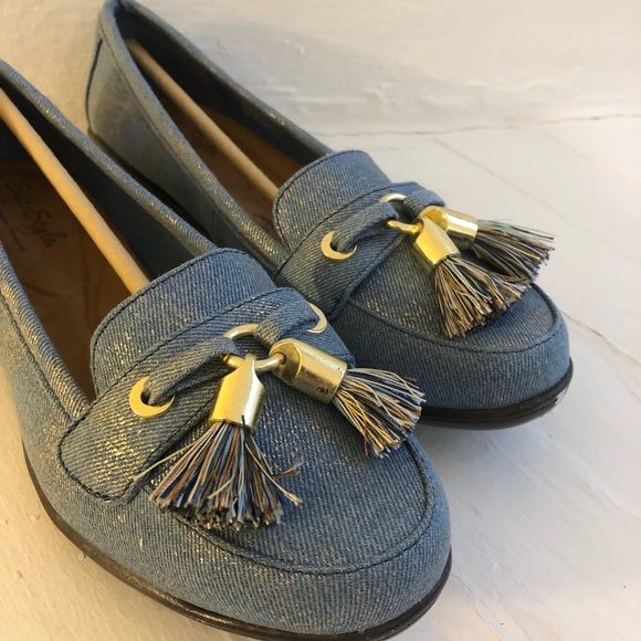 Soft Style Hush Puppies Denise Slip-on Loafer - Picture 1 of 6